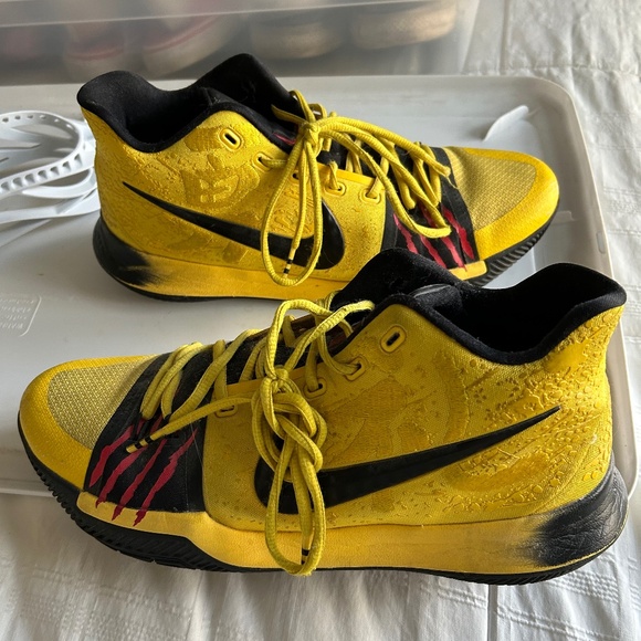 kyrie 3 mamba